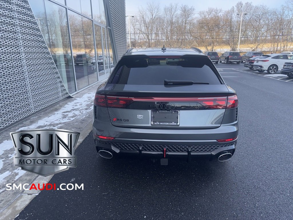 New 2025 Audi RS Q8 performance image 15