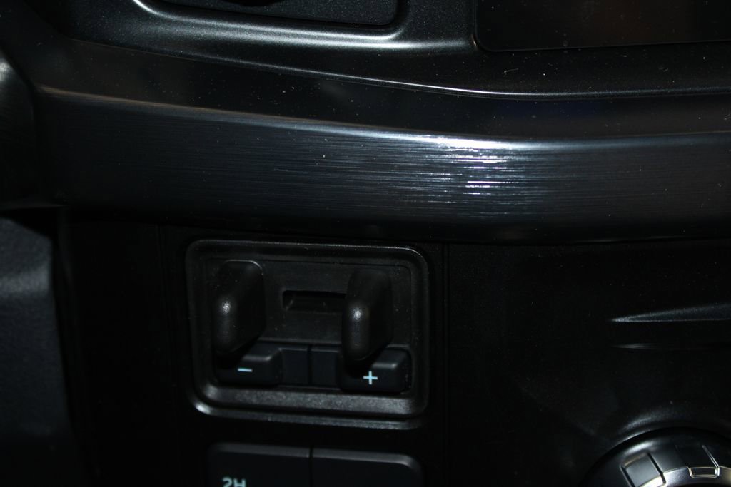 New 2025 Ford F250 Lariat w/ Lariat Ultimate Package image 47