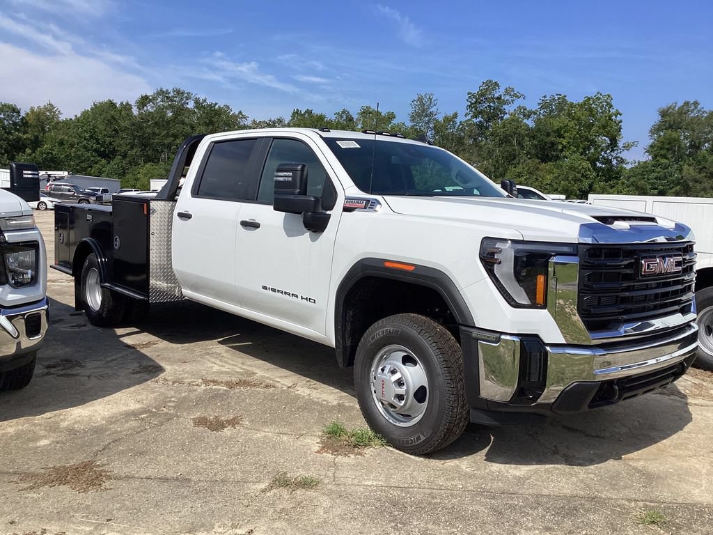 New 2025 GMC Sierra 3500 Pro w/ Convenience Package AWD/4WD image 4