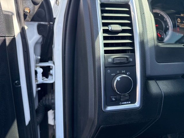 Used 2017 RAM 2500 SLT image 17