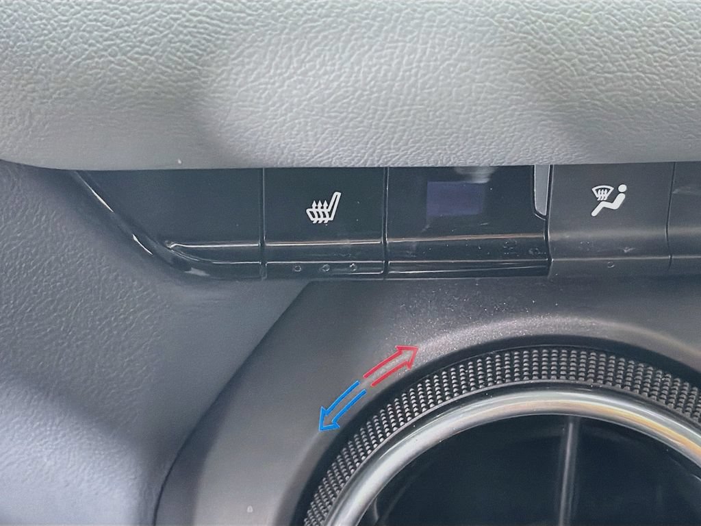 Used 2020 Chevrolet Blazer LT AWD/4WD image 19