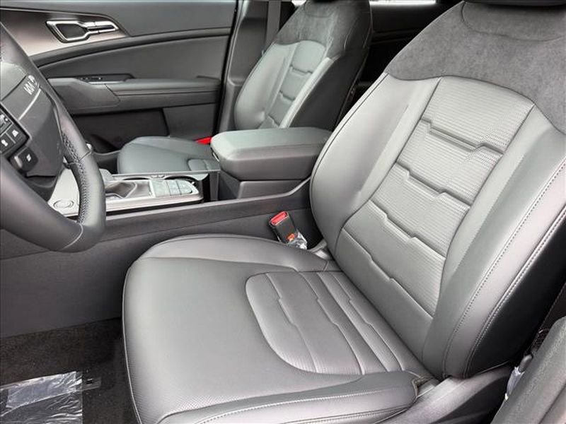 New 2026 Kia Sportage SX image 8