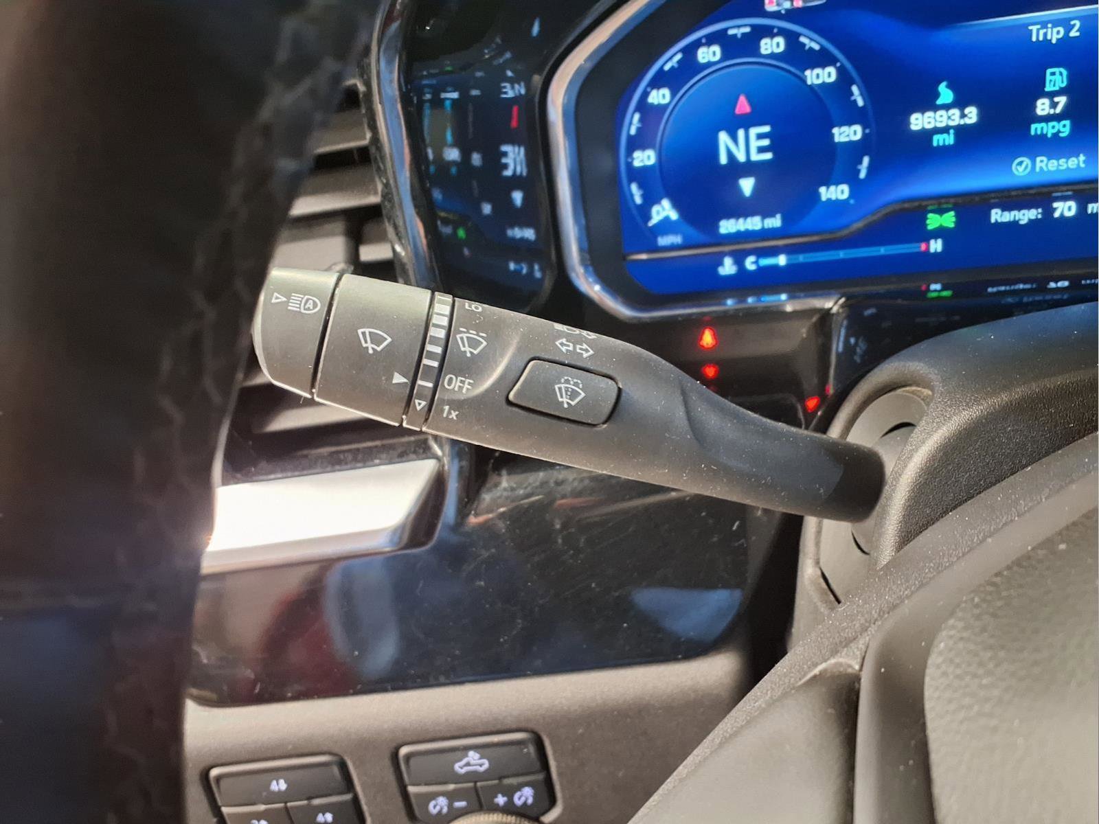 Certified 2024 Chevrolet Silverado 3500 LT image 15