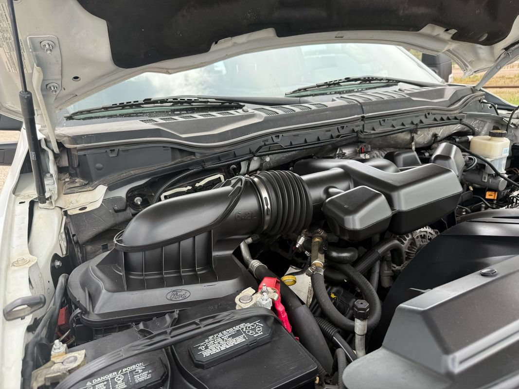 Used 2017 Ford F250 XL w/ Power Equipment Group AWD/4WD image 37