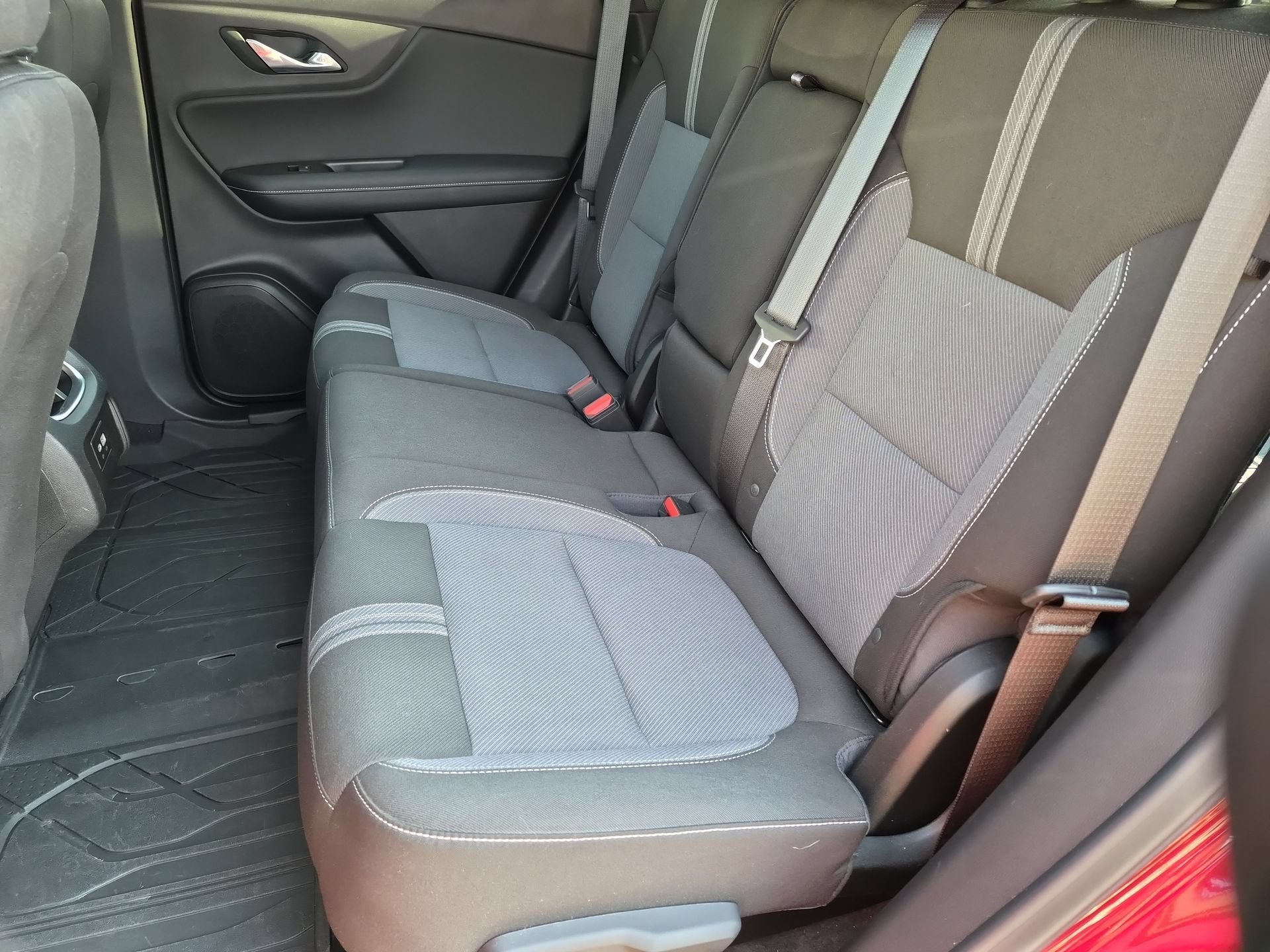 Certified 2024 Chevrolet Blazer LT w/ Driver Confidence Package AWD/4WD image 25