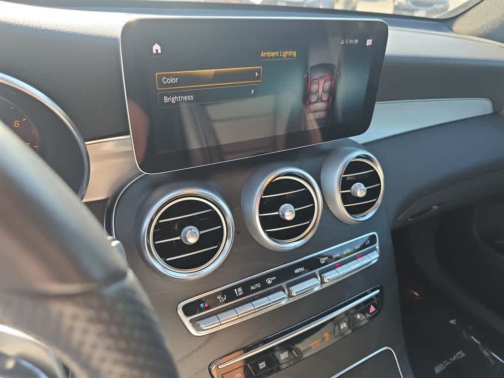 Used 2022 Mercedes-Benz GLC 300 4MATIC image 21