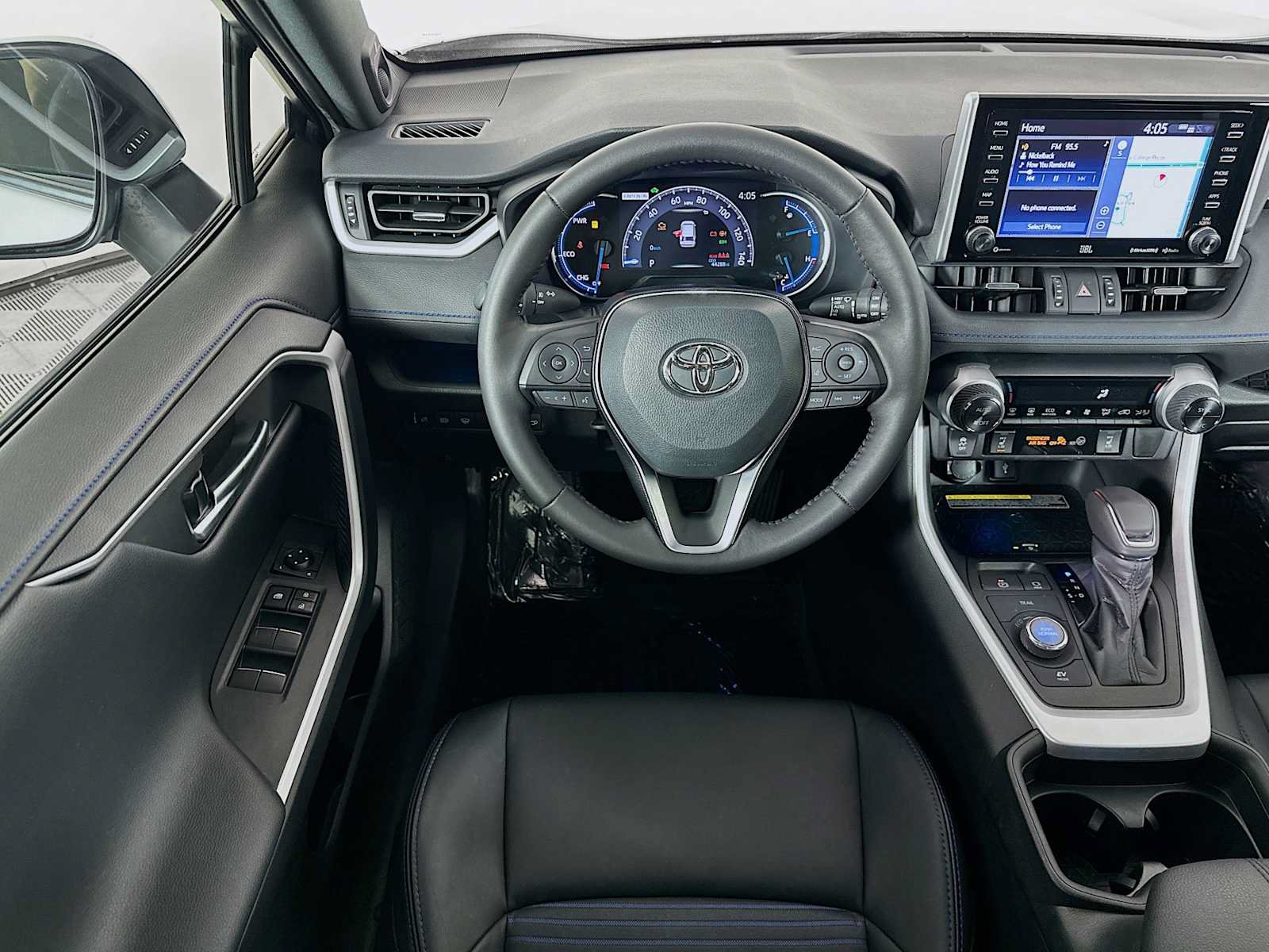 Used 2021 Toyota RAV4 XSE AWD/4WD image 21
