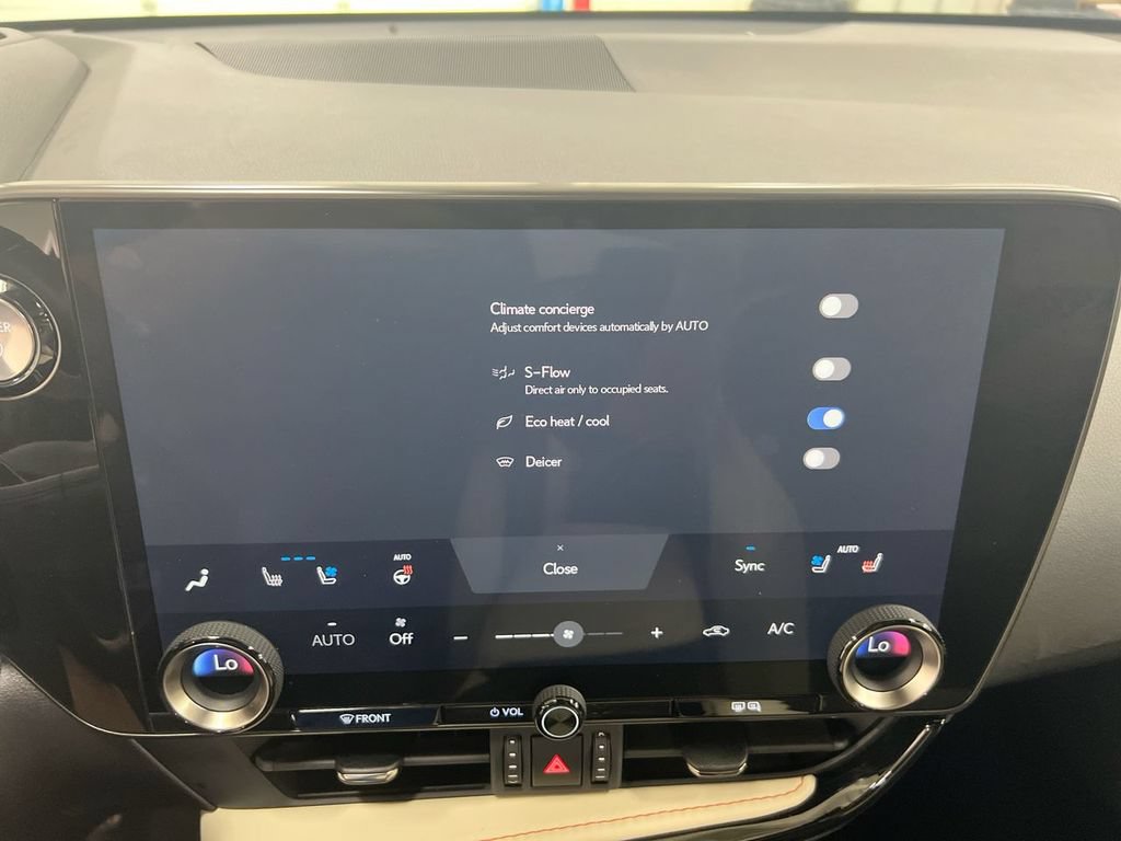 Used 2022 Lexus NX 350h AWD image 17