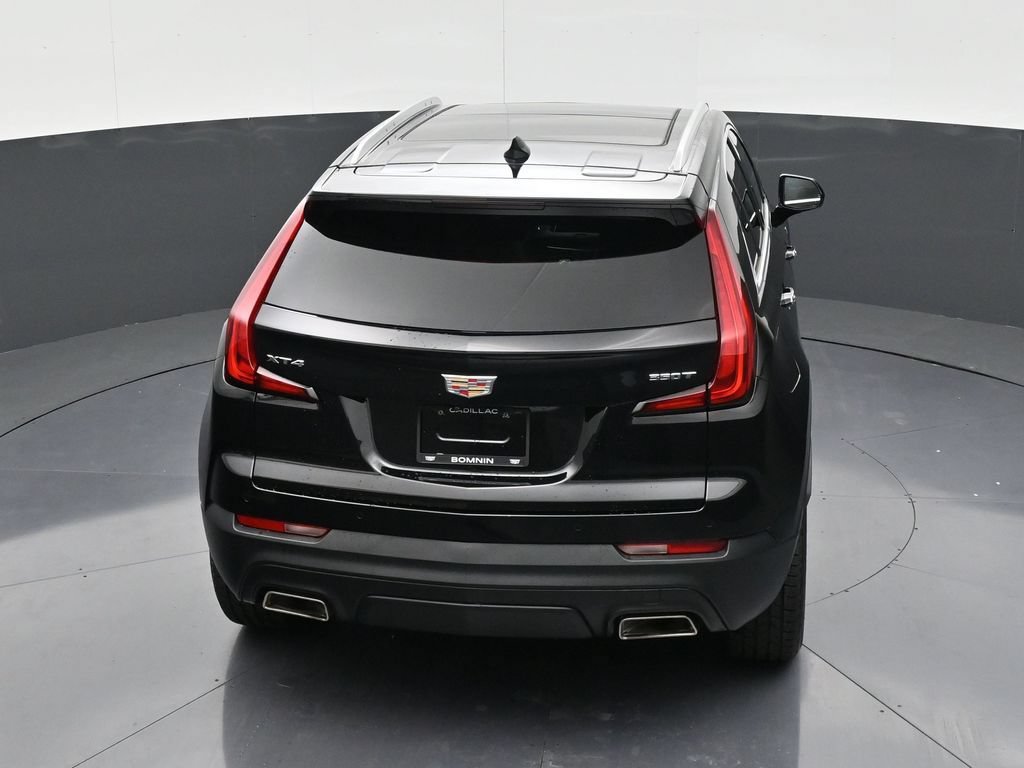 Certified 2023 Cadillac XT4 Luxury FWD image 16