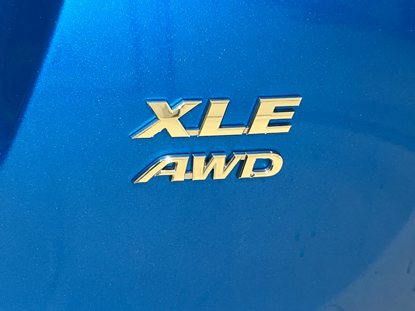 Used 2016 Toyota RAV4 XLE w/ Convenience Package AWD/4WD image 11