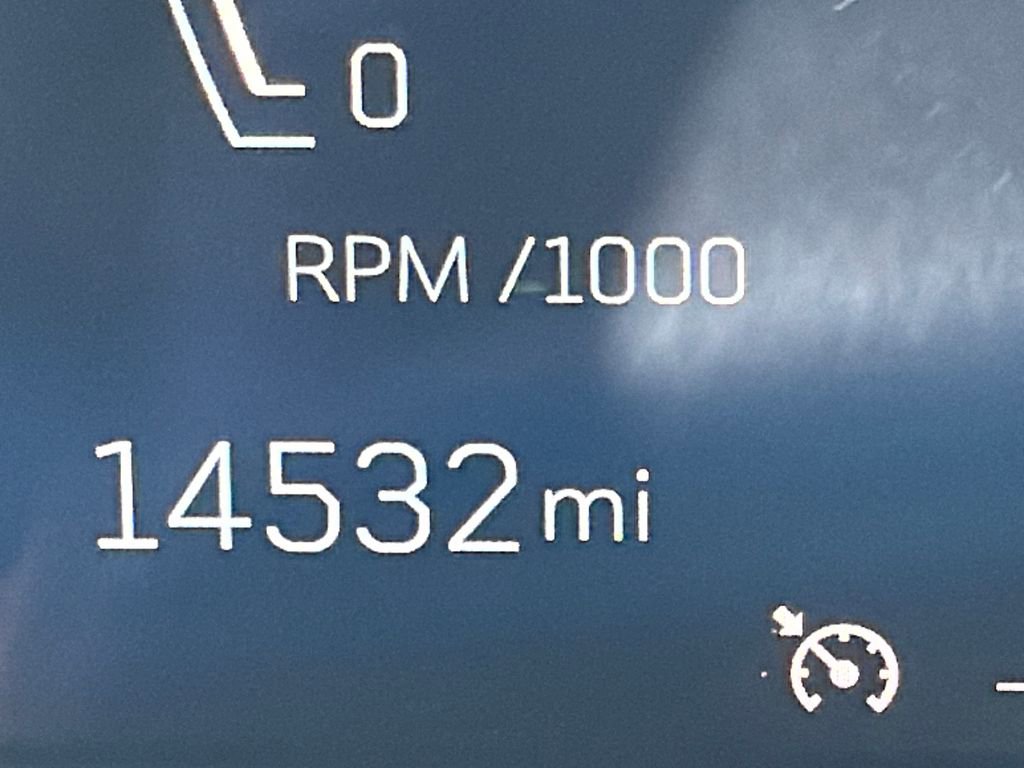 Used 2024 Cadillac XT4 Luxury image 29