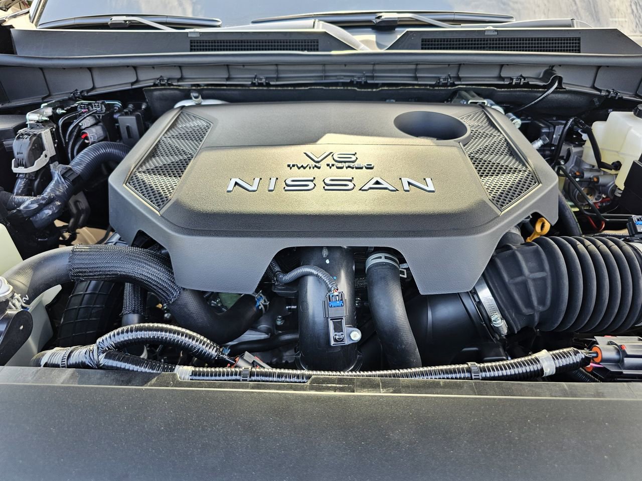 New 2025 Nissan Armada Platinum Reserve image 10