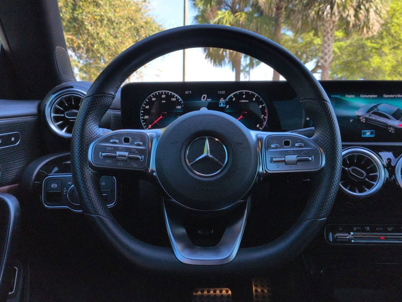 Used 2023 Mercedes-Benz CLA 250 image 11