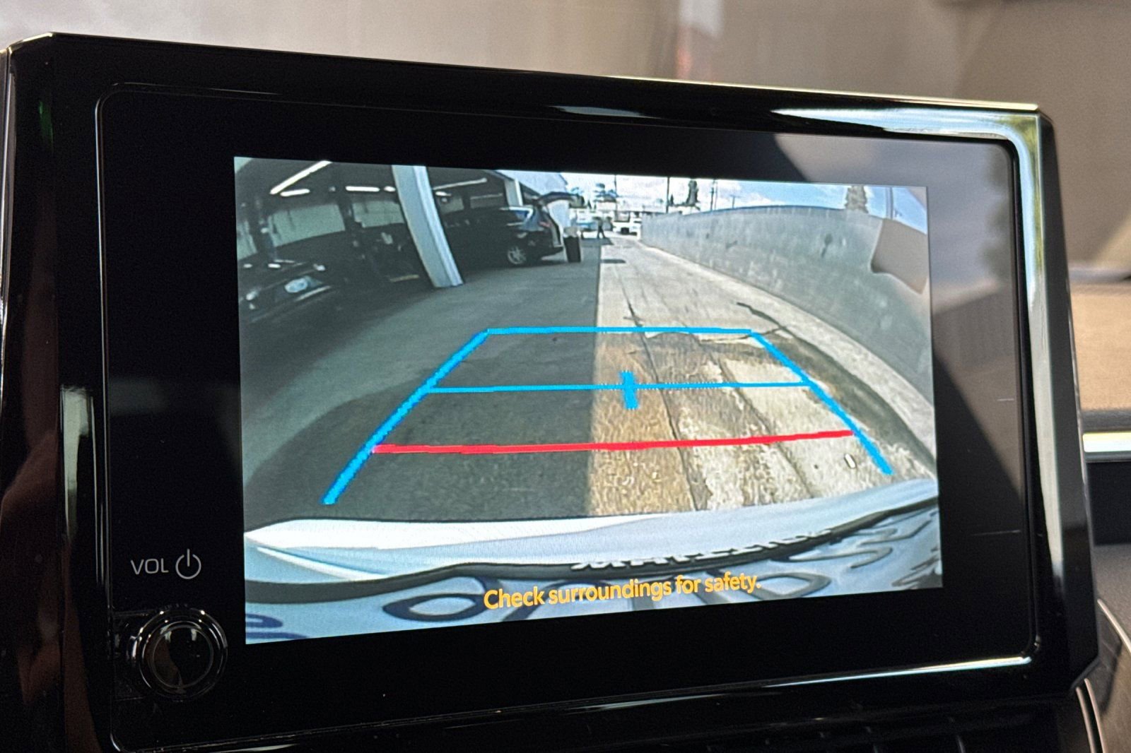 Used 2023 Toyota Corolla LE image 23