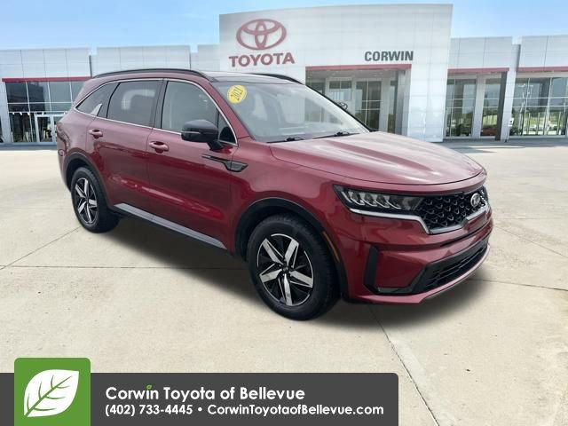 Used 2021 Kia Sorento S w/ Panoramic Sunroof Package