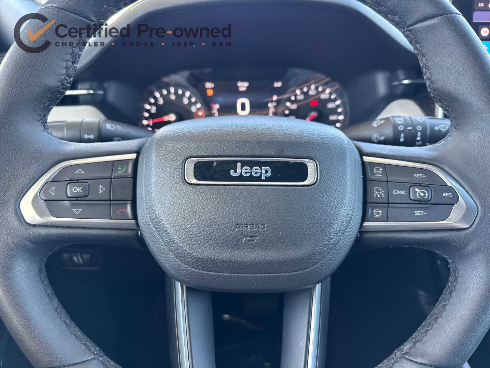 Used 2025 Jeep Compass Limited AWD/4WD image 24