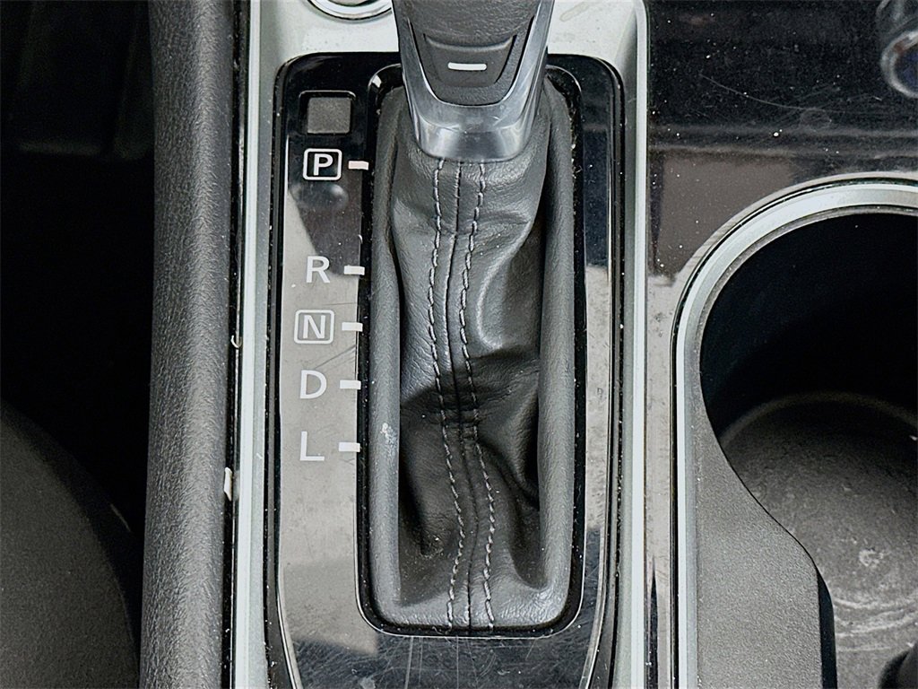 Used 2024 Nissan Altima 2.5 SV image 18