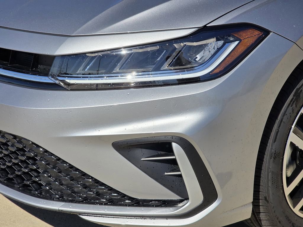 New 2026 Volkswagen Jetta SE FWD image 6