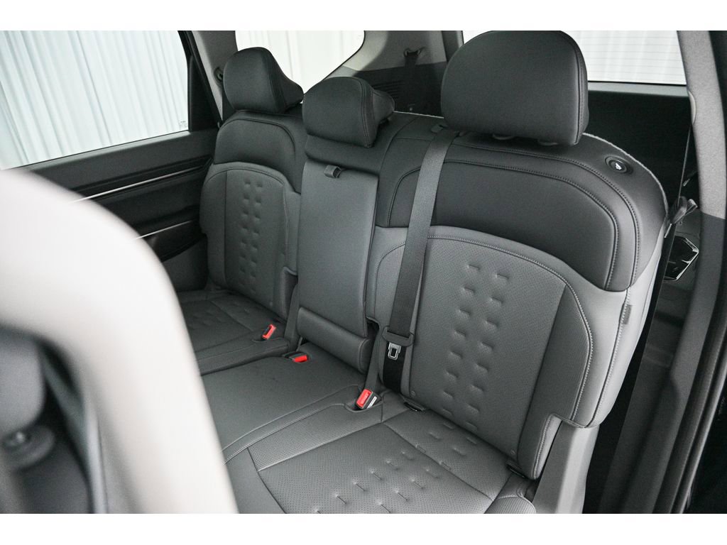 New 2026 Kia EV9 Wind image 12