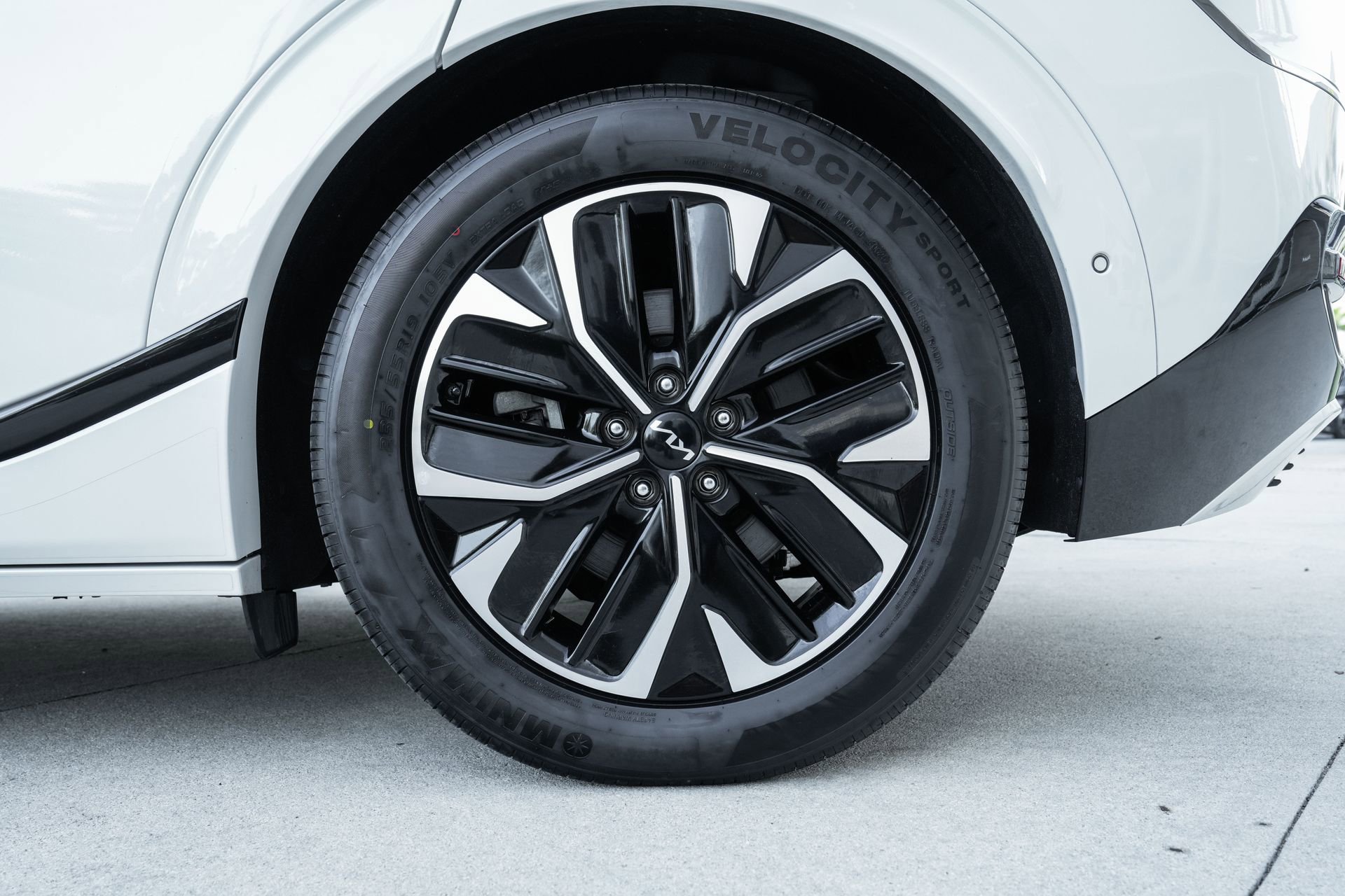 Used 2023 Kia EV6 GT-Line image 29