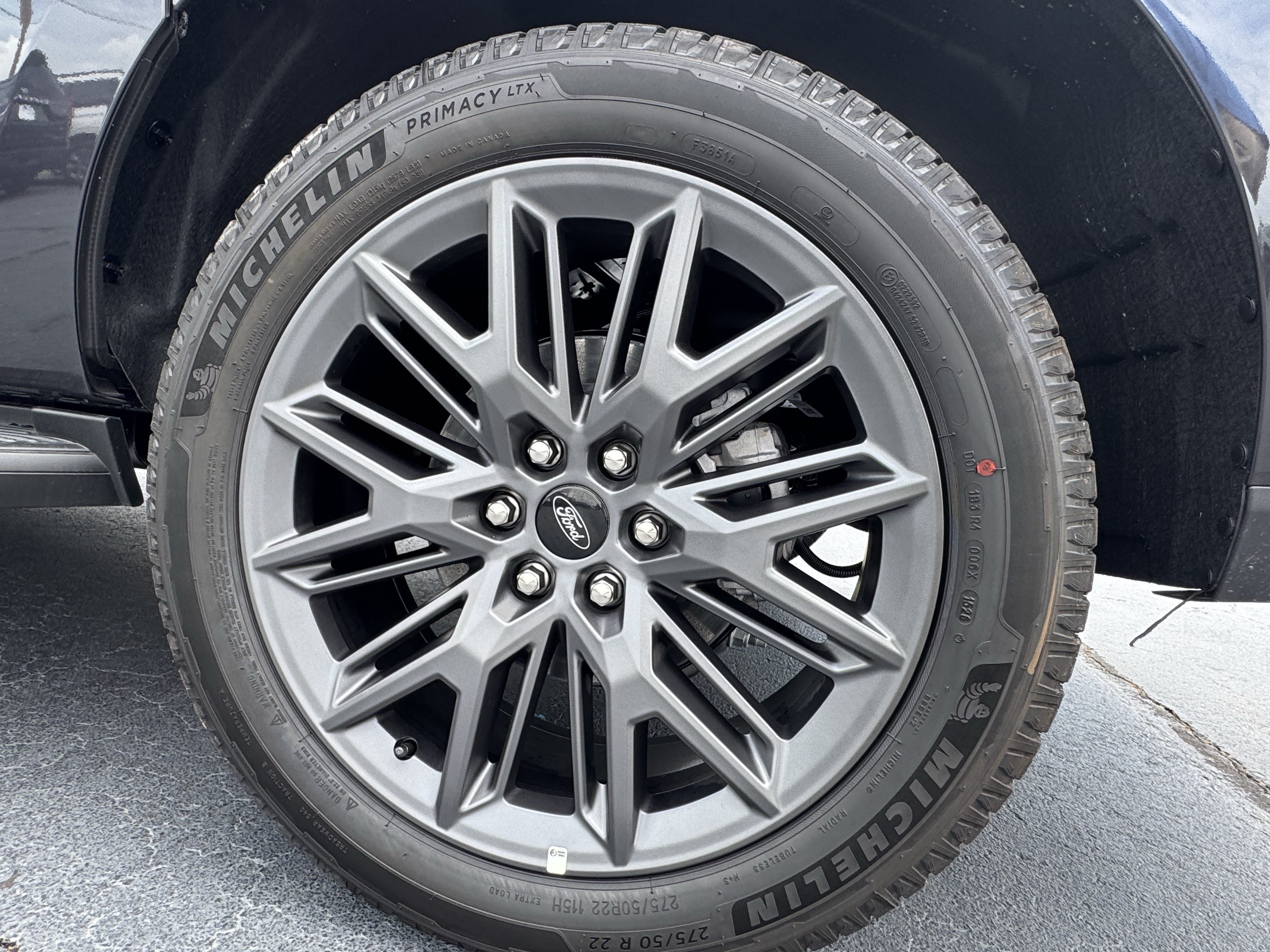 New 2026 Ford Expedition Max Platinum w/ Stealth Appearance Package AWD/4WD image 22