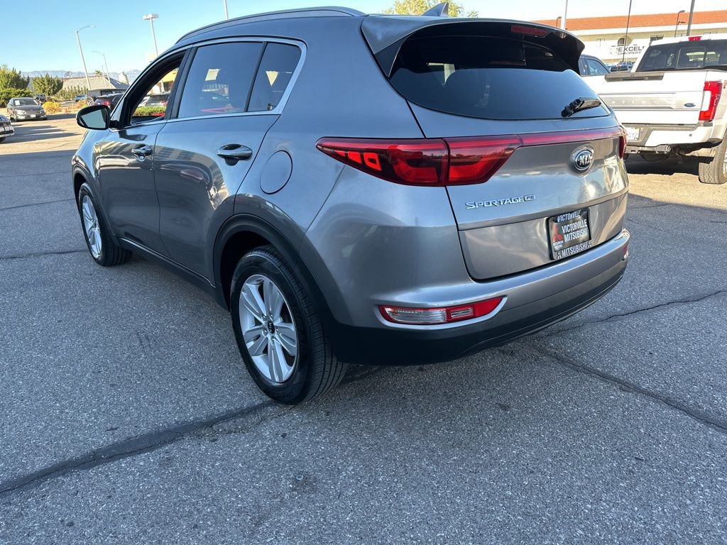 Used 2018 Kia Sportage LX w/ LX Popular Package image 5
