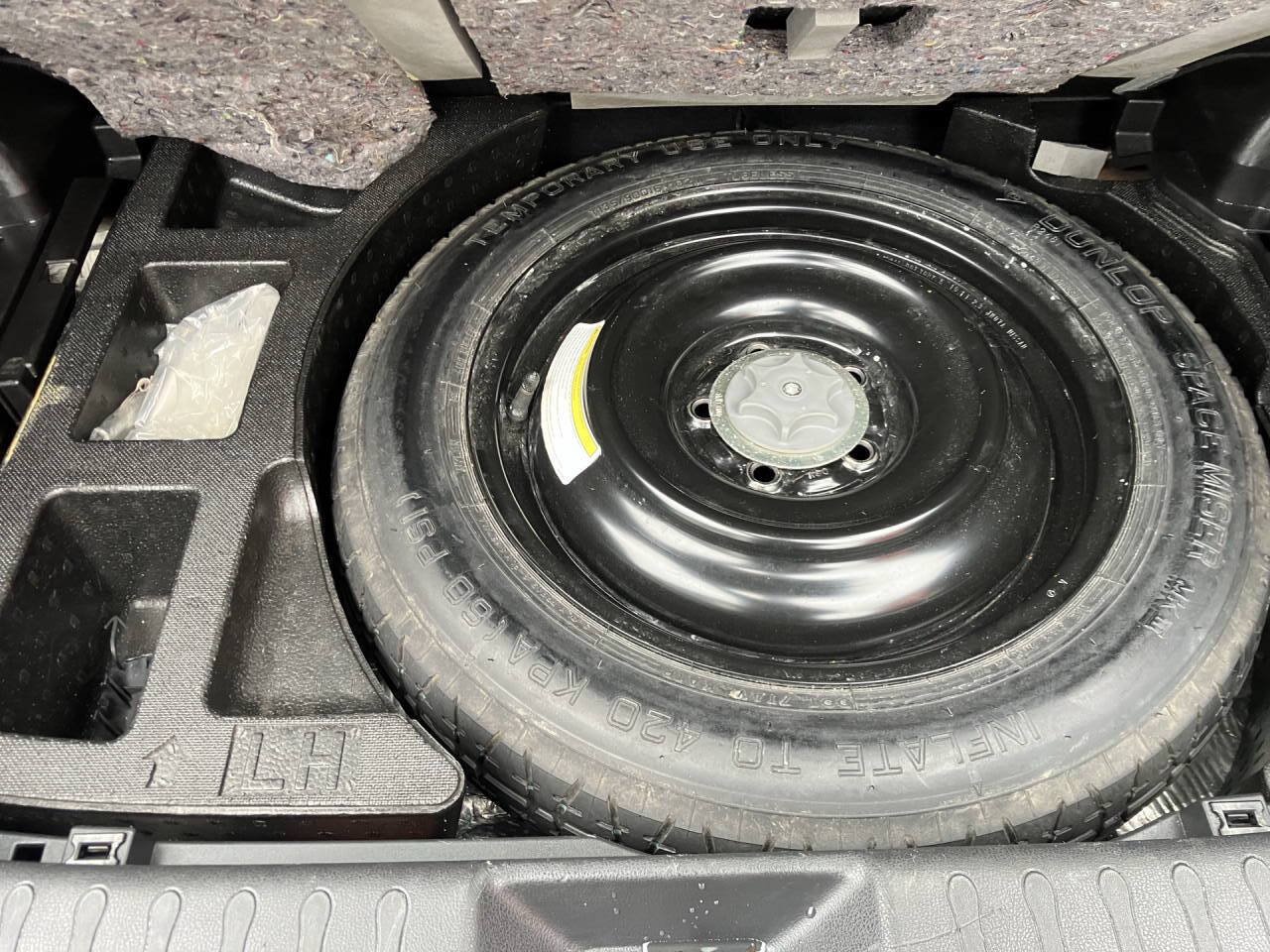 Used 2011 Nissan Juke SL AWD/4WD image 35