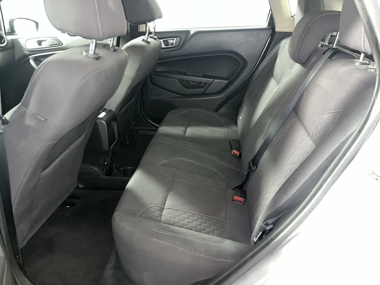 Used 2015 Ford Fiesta SE w/ Comfort Package FWD image 25