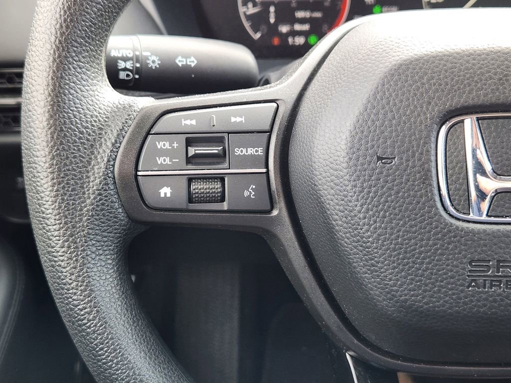 Certified 2025 Honda HR-V LX image 17