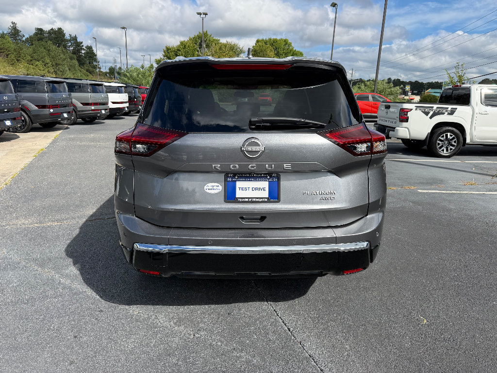 Used 2026 Nissan Rogue Platinum w/ Platinum Premium Package AWD/4WD image 5
