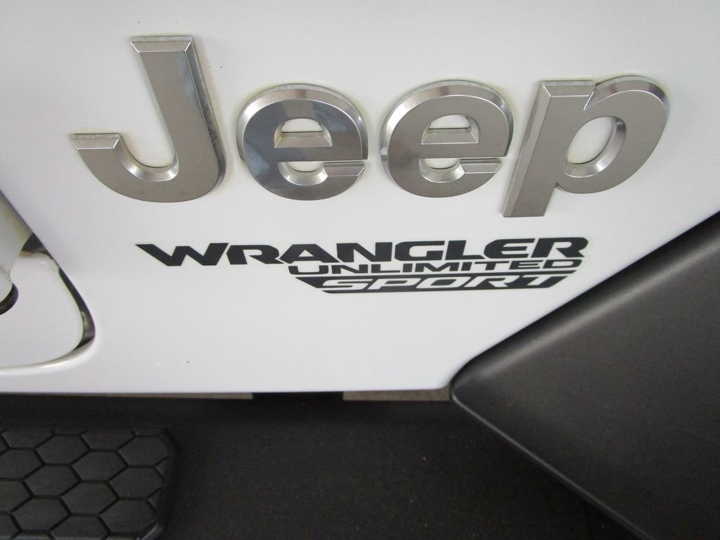 Used 2019 Jeep Wrangler Unlimited Sport image 24