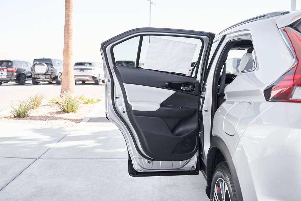 New 2026 Mitsubishi Eclipse Cross SEL AWD/4WD image 15