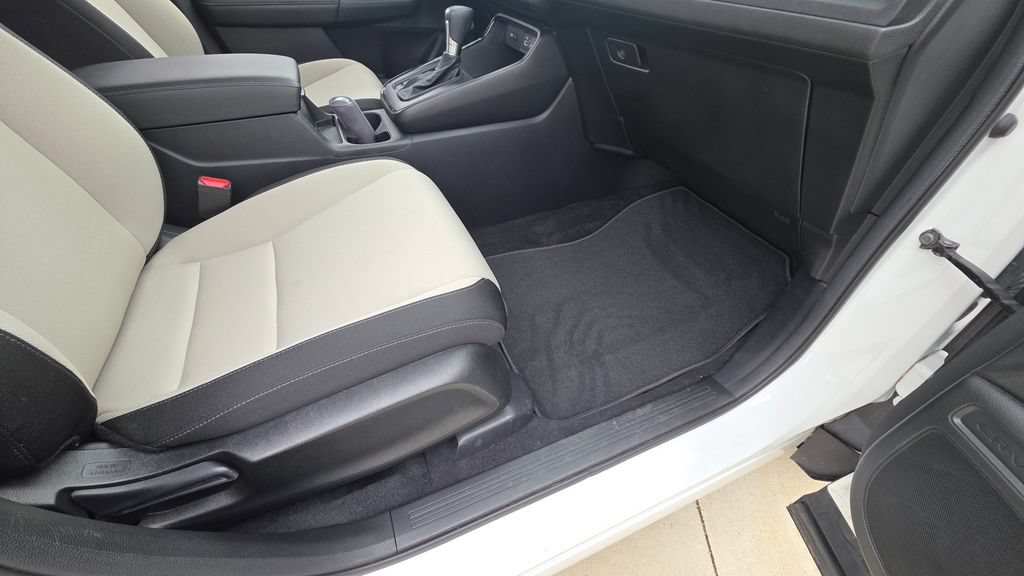 Certified 2023 Honda CR-V LX image 12