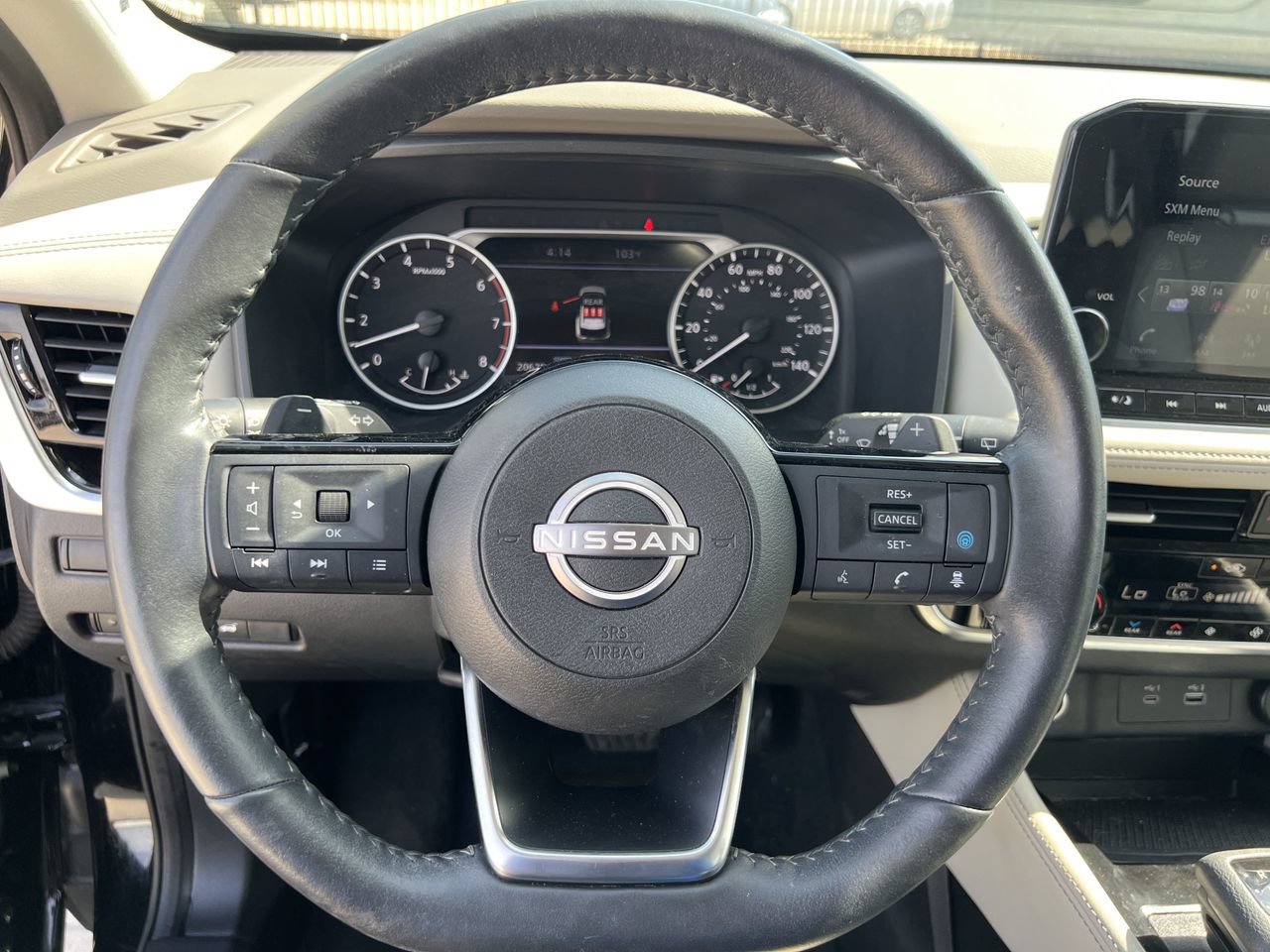 Used 2023 Nissan Rogue SL w/ SL Premium Package FWD image 7