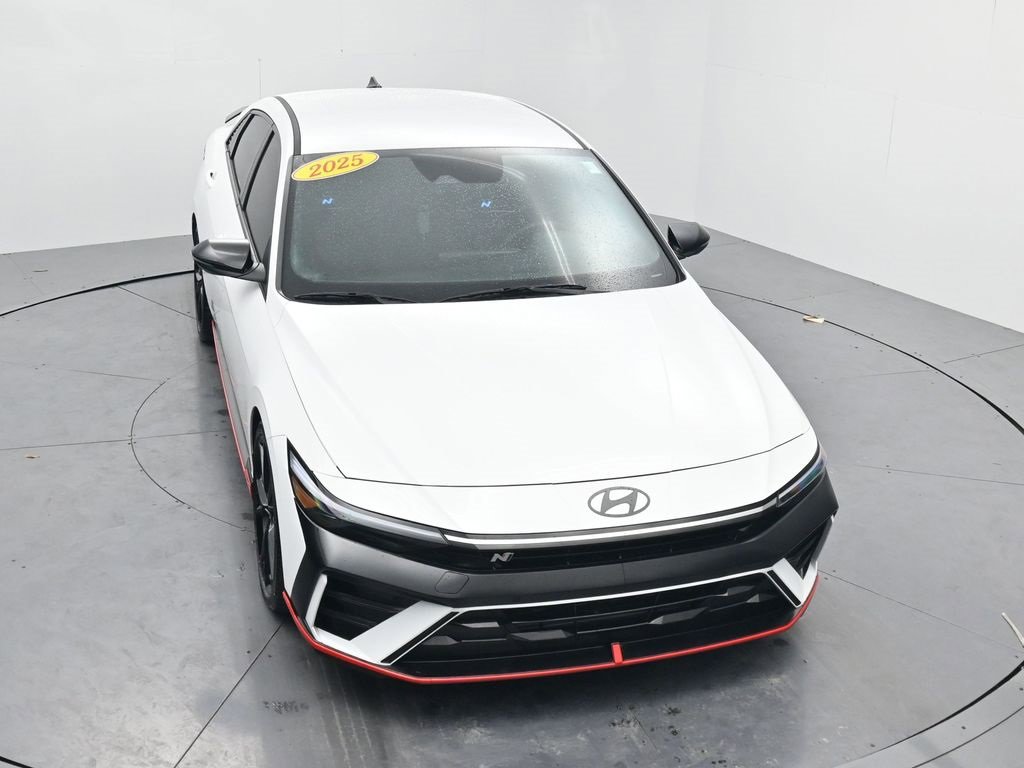 Used 2025 Hyundai Elantra N Base image 49