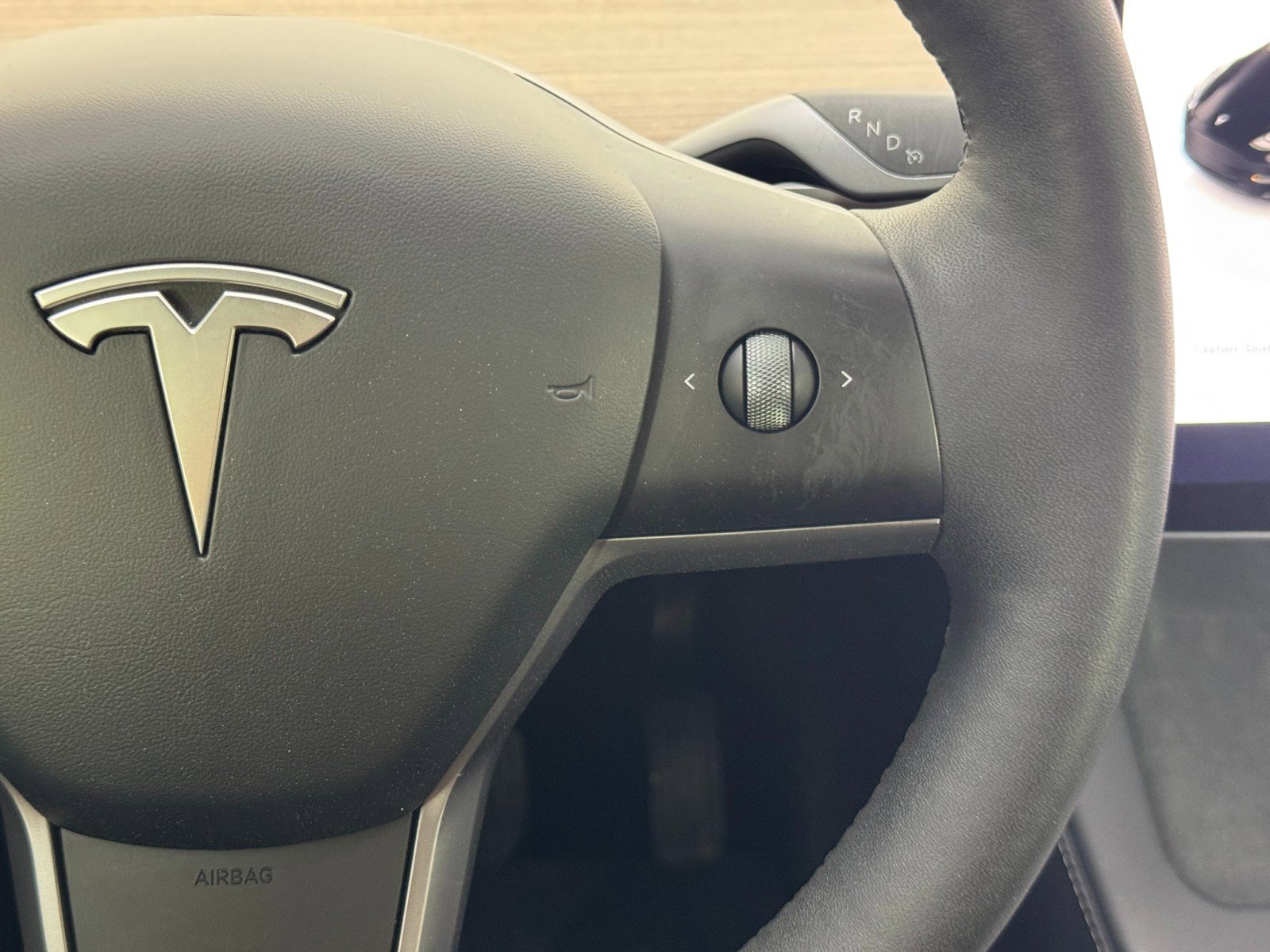 Used 2024 Tesla Model Y 2WD image 20