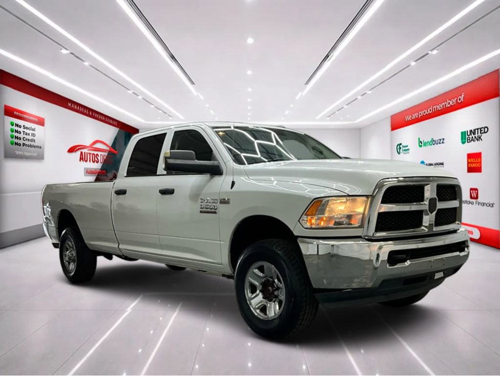 Used 2018 RAM 3500 Tradesman w/ Chrome Appearance Group AWD/4WD image 2