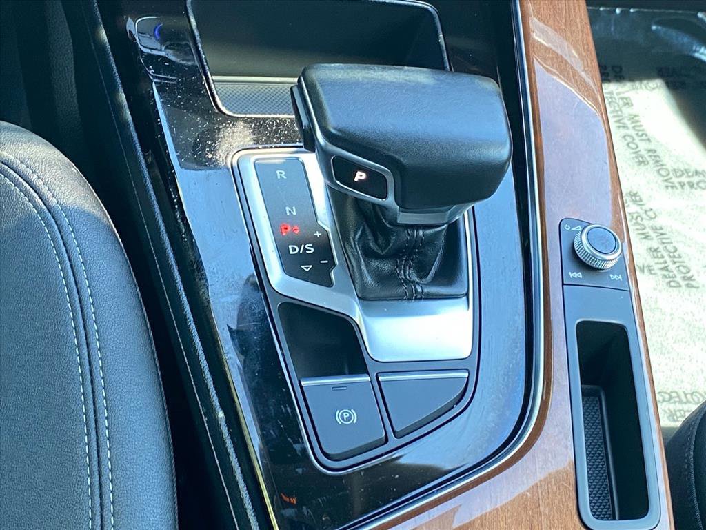 Used 2023 Audi A4 2.0T Premium image 10