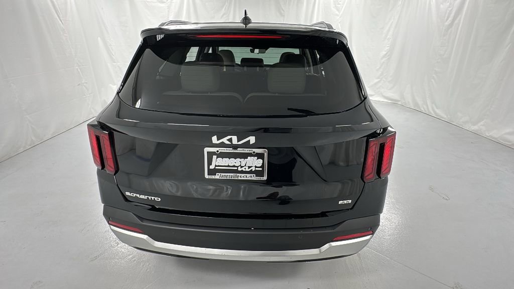 New 2025 Kia Sorento S image 4
