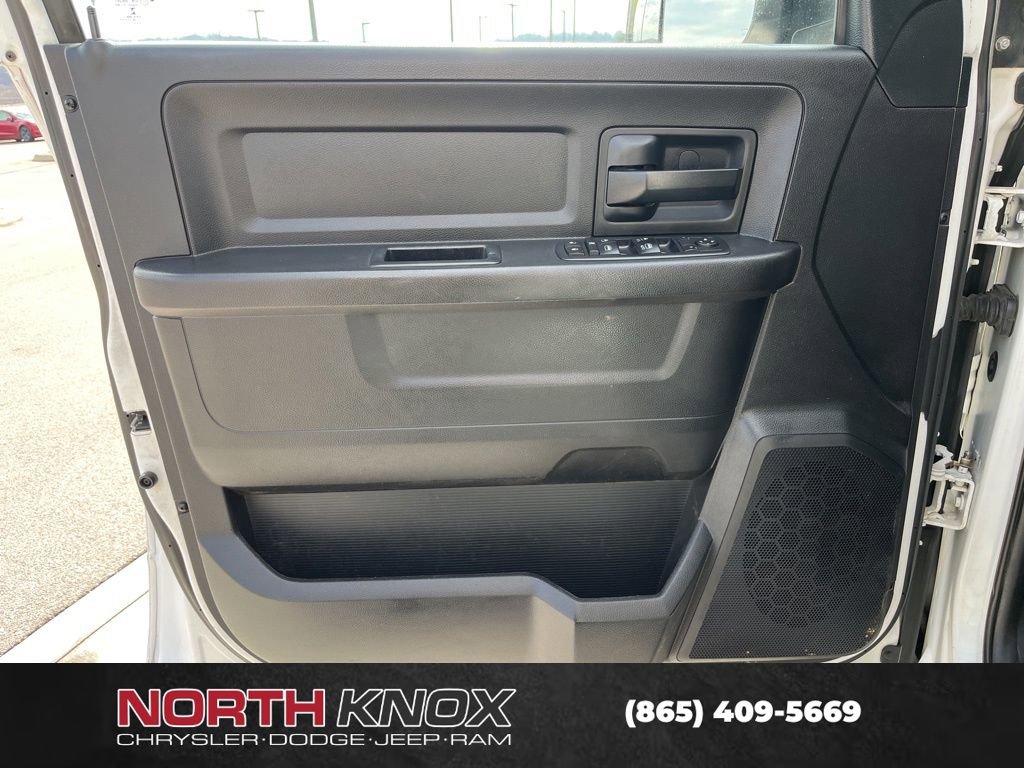 Used 2017 RAM 5500 Tradesman w/ Chrome Appearance Group image 5