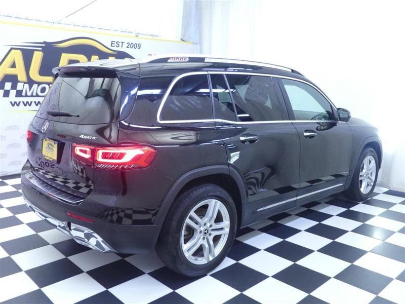 Used 2022 Mercedes-Benz GLB 250 4MATIC w/ Premium Package Lite image 7
