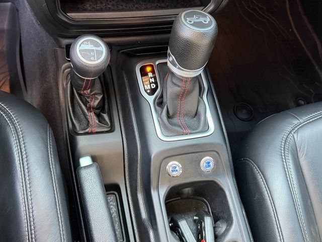 Used 2019 Jeep Wrangler Sport AWD/4WD image 18