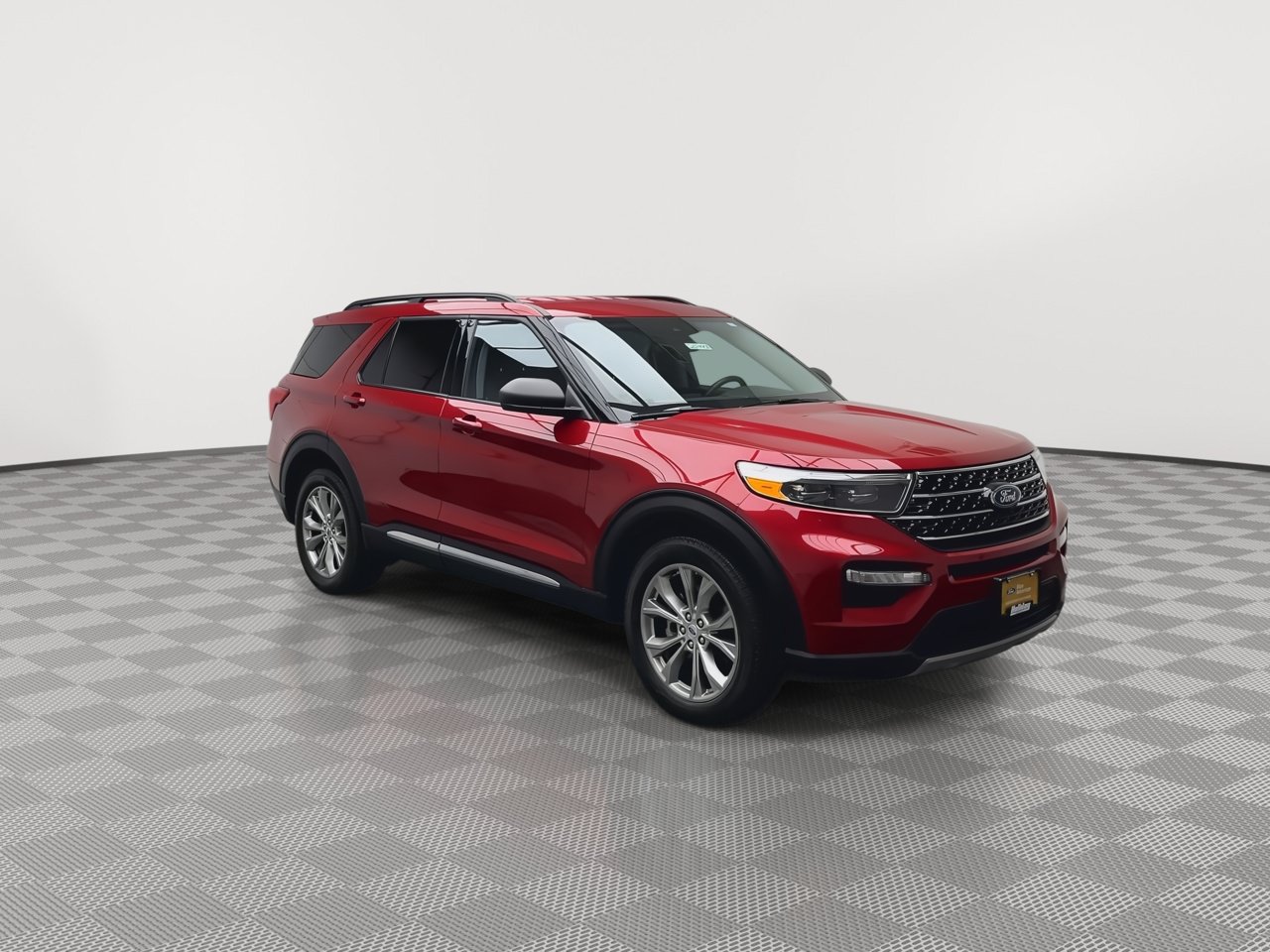 Certified 2023 Ford Explorer XLT w/ Equipment Group 202A AWD/4WD image 36