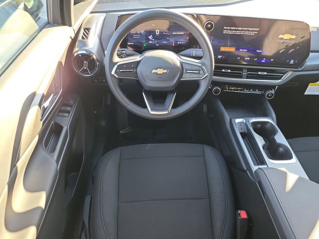 New 2026 Chevrolet Equinox EV LT image 19