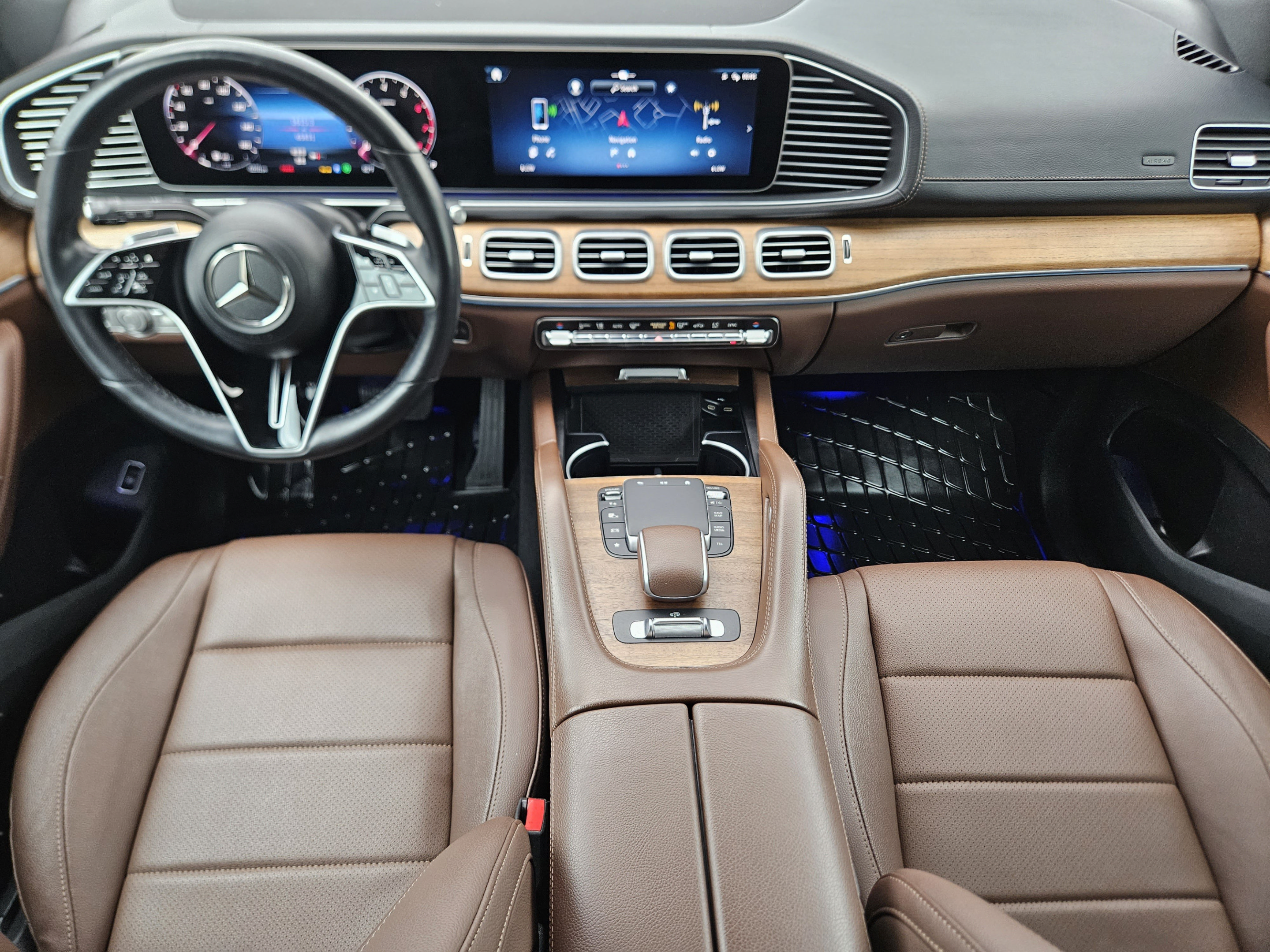 Certified 2024 Mercedes-Benz GLS 450 4MATIC image 18