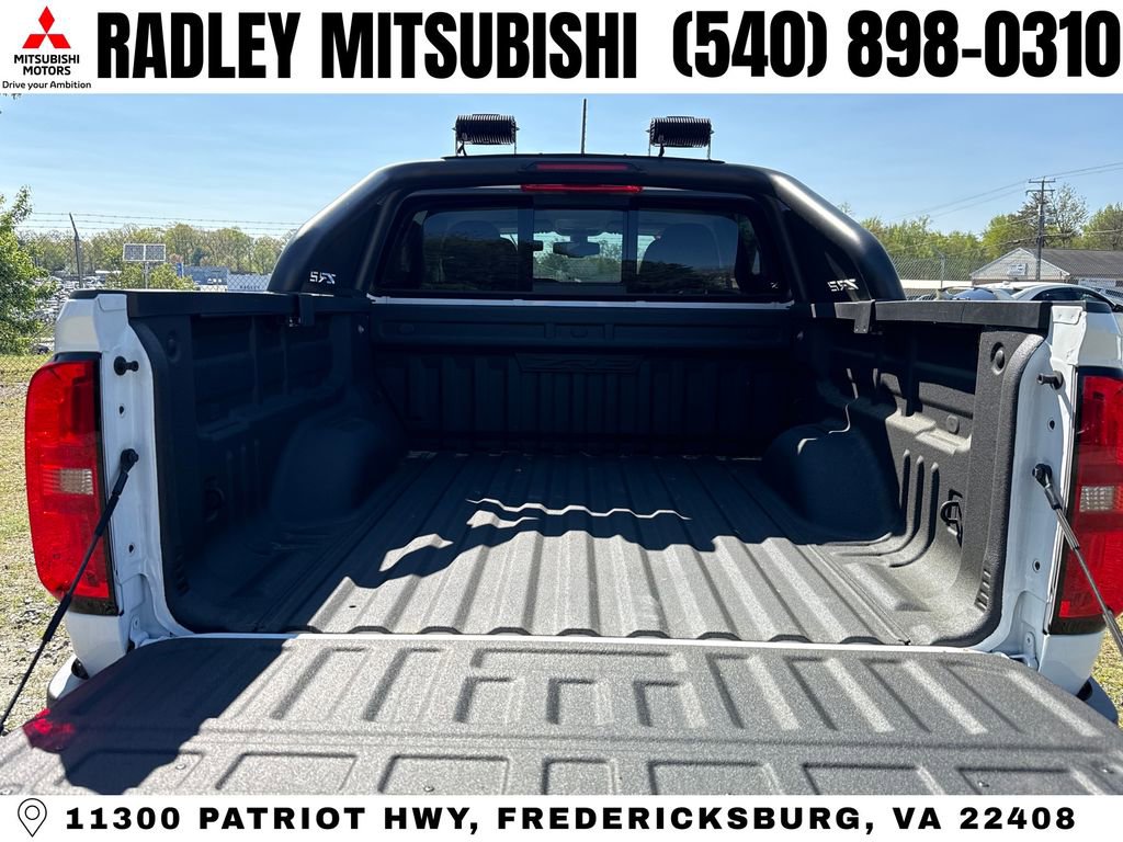 Used 2023 Chevrolet Colorado Z71 w/ Z71 Convenience Package 2 image 14