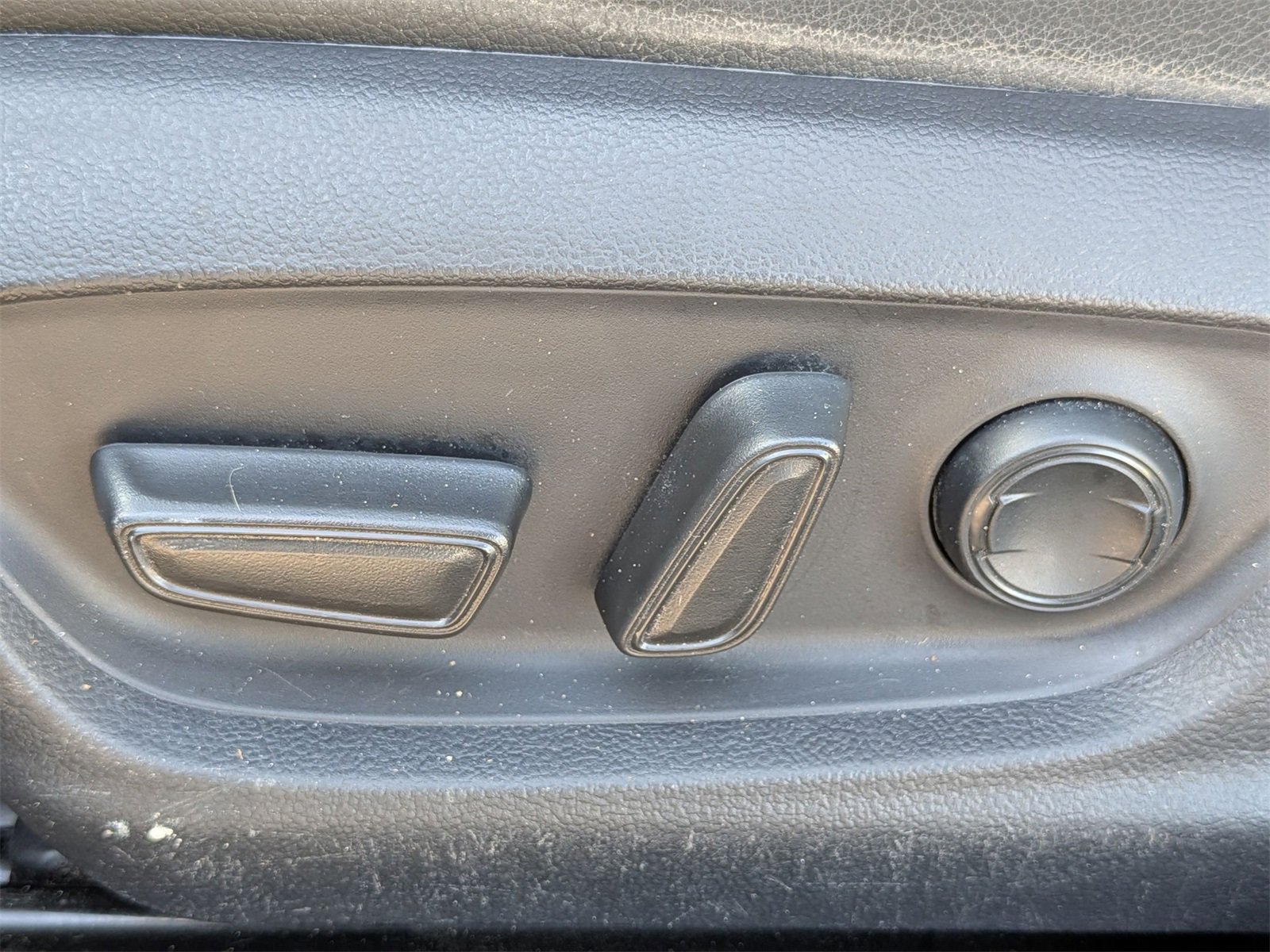 Used 2021 Toyota Camry TRD w/ TRD Package w/JBL Audio image 16