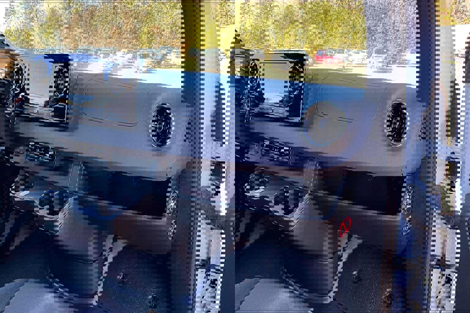 Used 2024 Mercedes-Benz Sprinter 2500 image 18