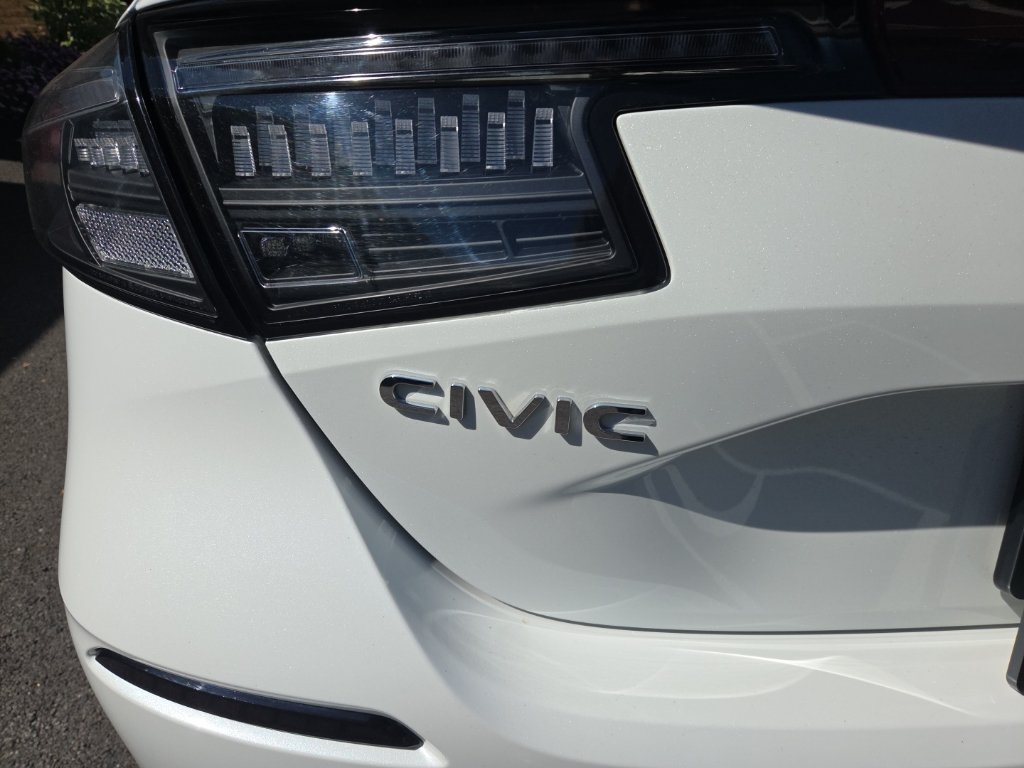 Used 2024 Honda Civic Sport image 8
