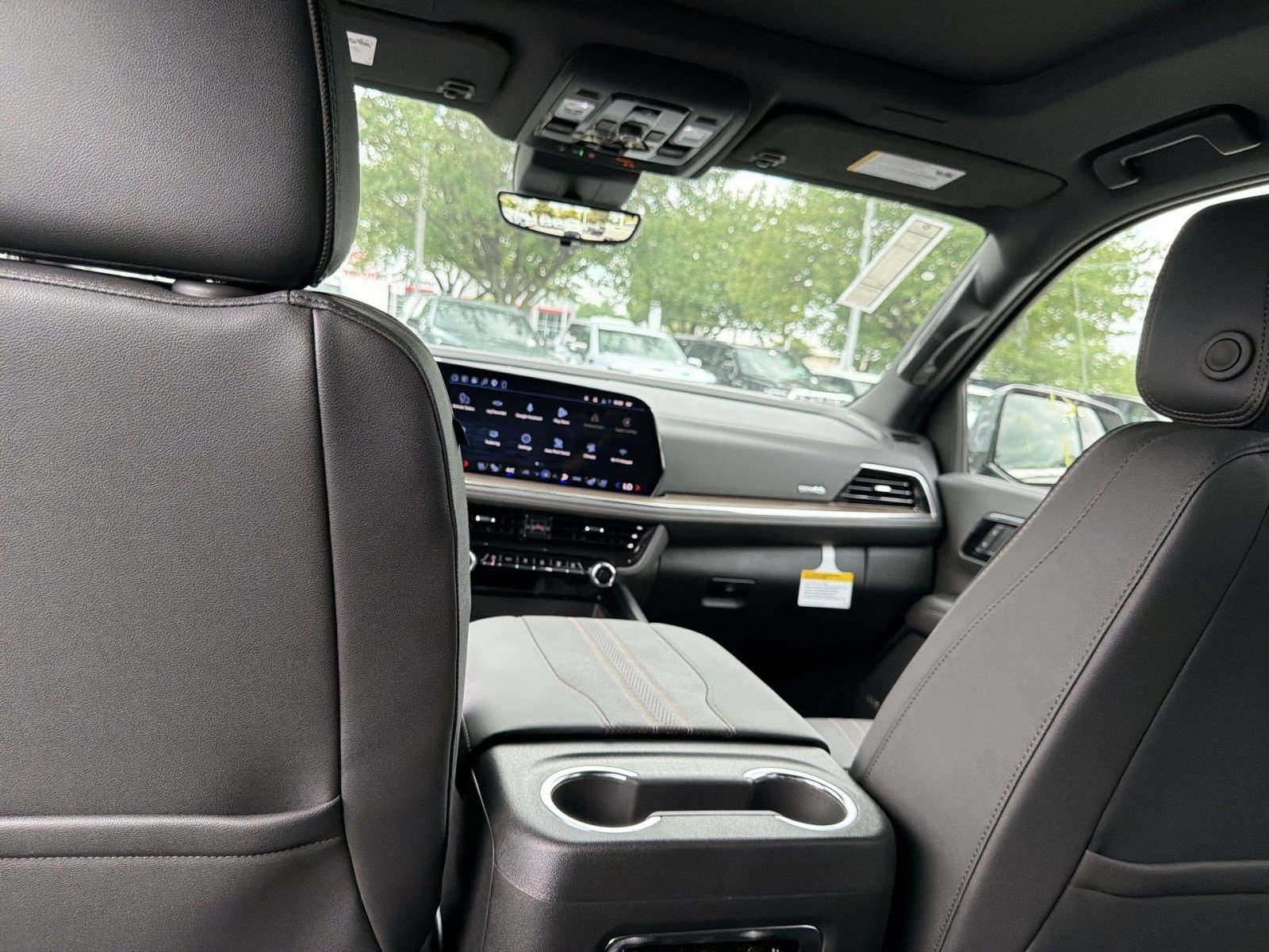 New 2026 Chevrolet Suburban High Country AWD/4WD image 17